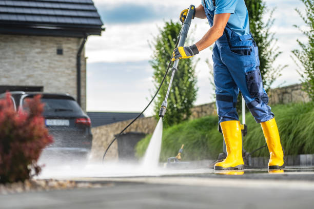 Best Local Pressure Washing Services  in Diamond Bar, CA